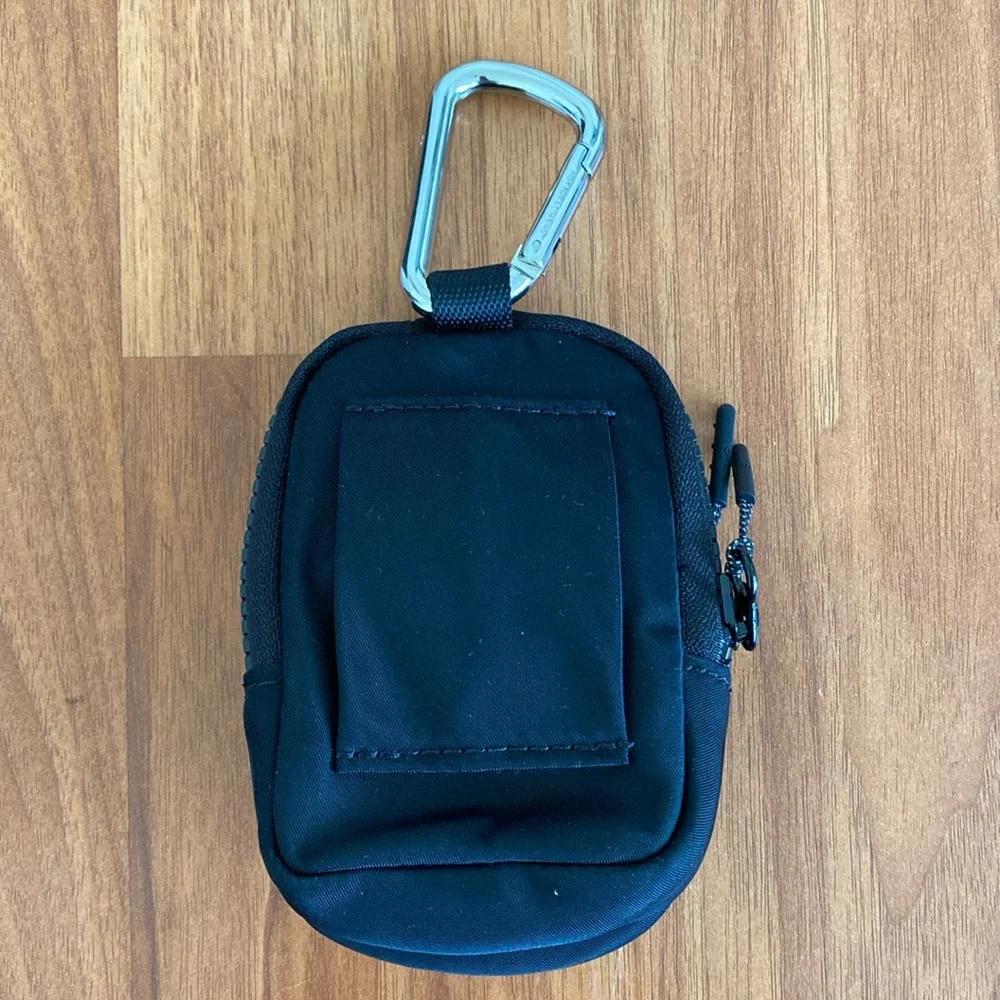 ❤️ Lululemon Nano Clip-on Backpack Black NWOT